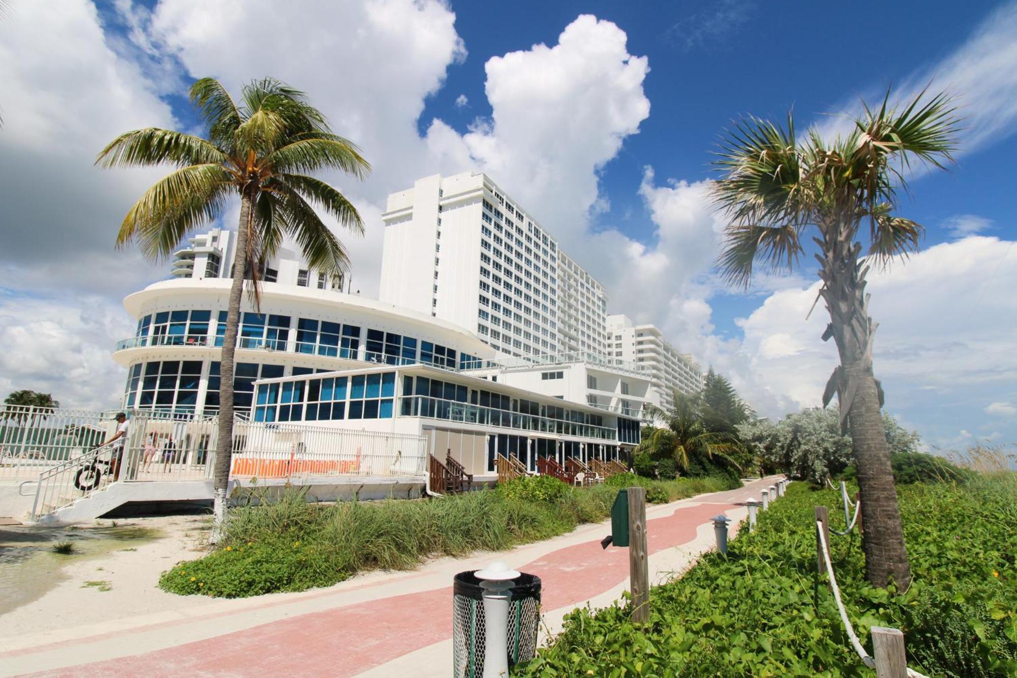 Castle Ph3 Villa - Miami Beach, Miami Beach
